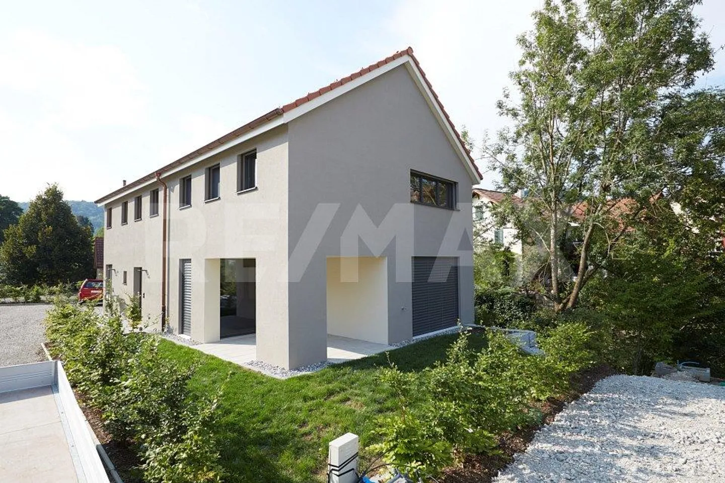 Investment for the Future - Yield Object Residential Building - Photo 3 of 13