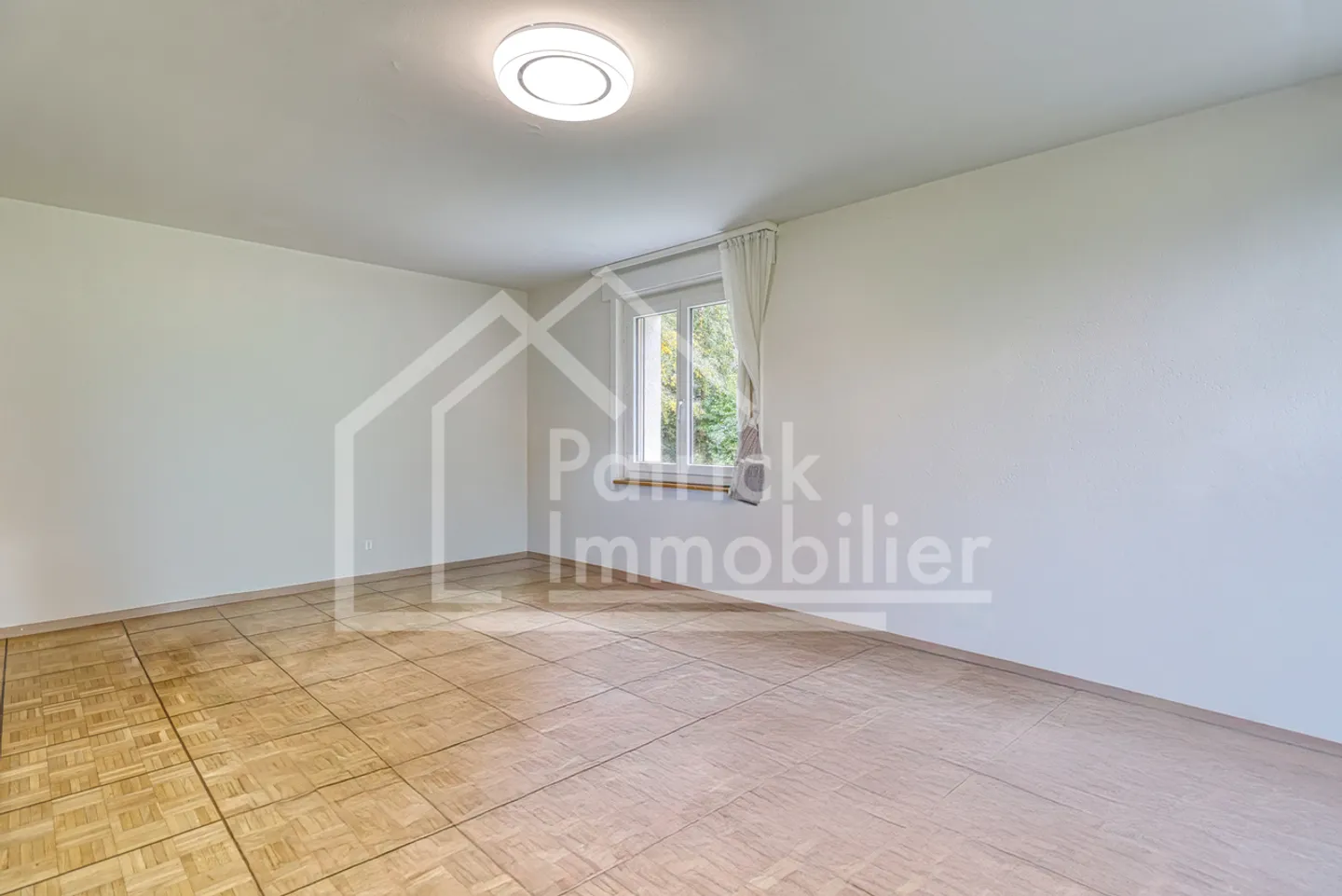 Appartement à vendre - Photo 3 sur 8