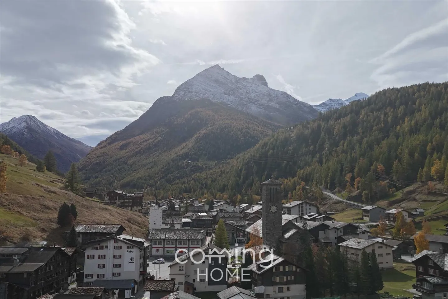 Appartement lumineux de 3,5 pièces au cœur de Saas-Grund avec vue sur le beau monde montagnard - Photo 10 sur 11