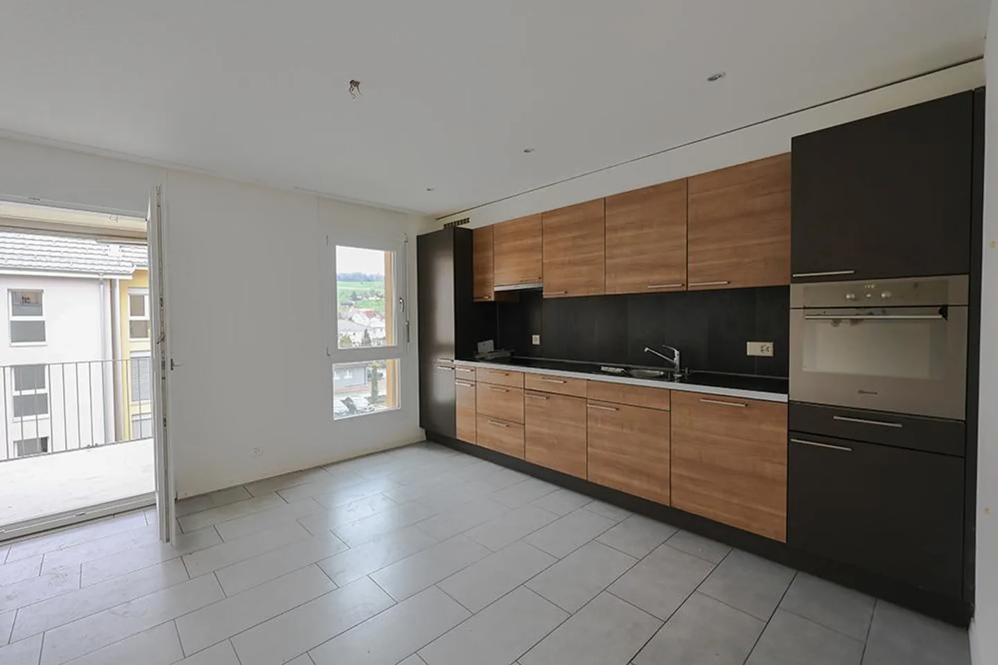 Welcome to your dream apartment! - Photo 3 of 8