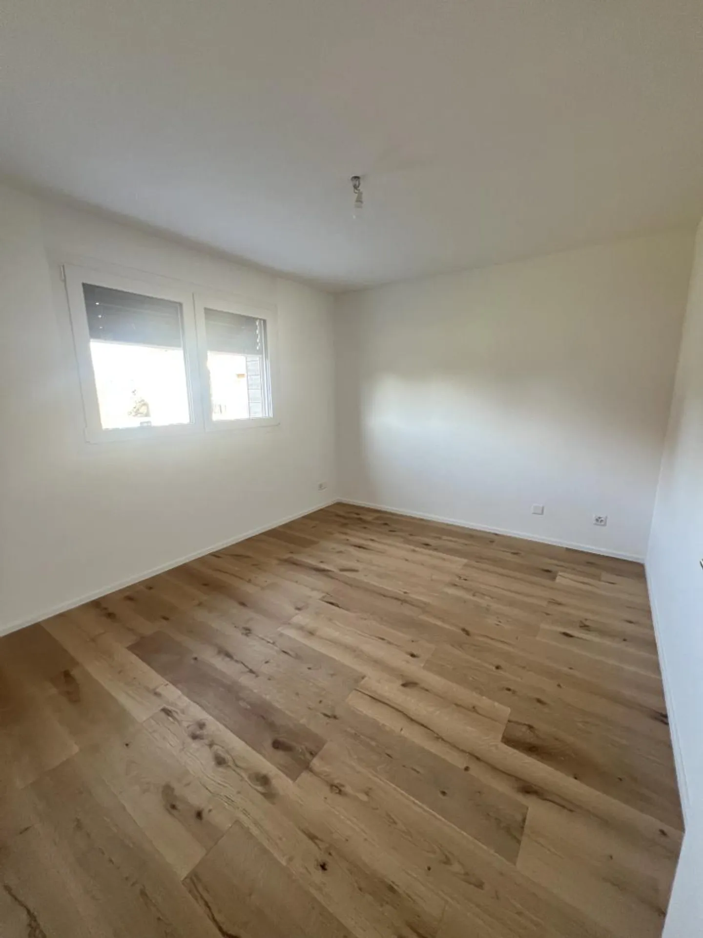 New villas with 5.5 rooms and converted attic - available immediately - Photo 8 of 13