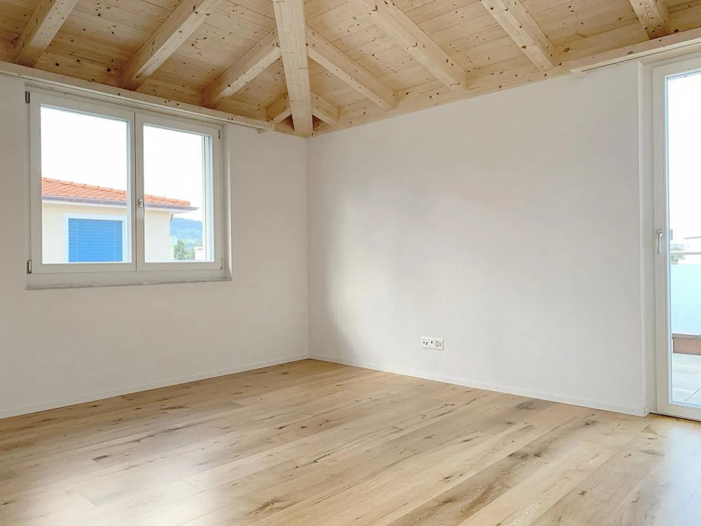 3.5 Zimmer Dachwohnung an ruhiger Lage - Foto 10 von 13