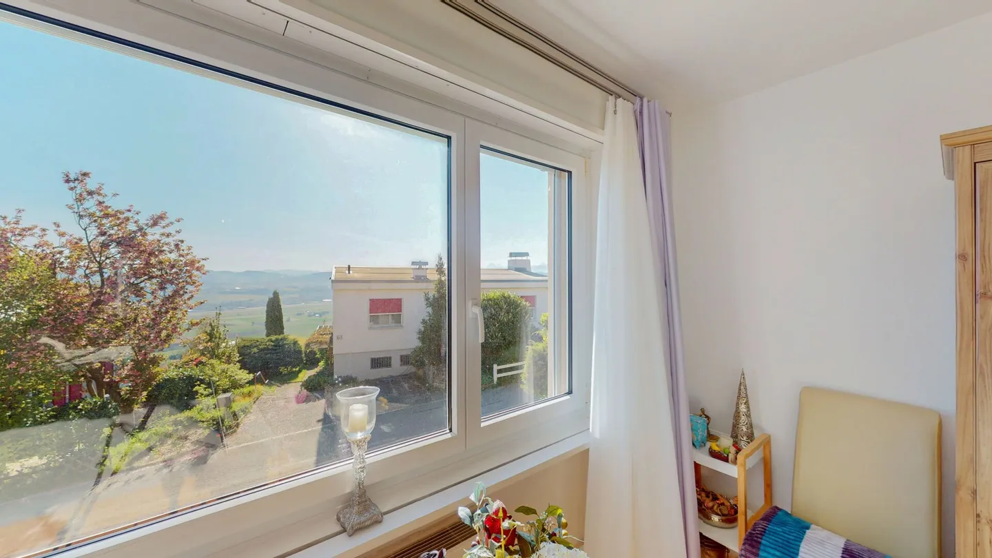 5½ stanze, grande giardino, molta tranquillità e vista sul 'Belpmoos' - Foto 6 di 14
