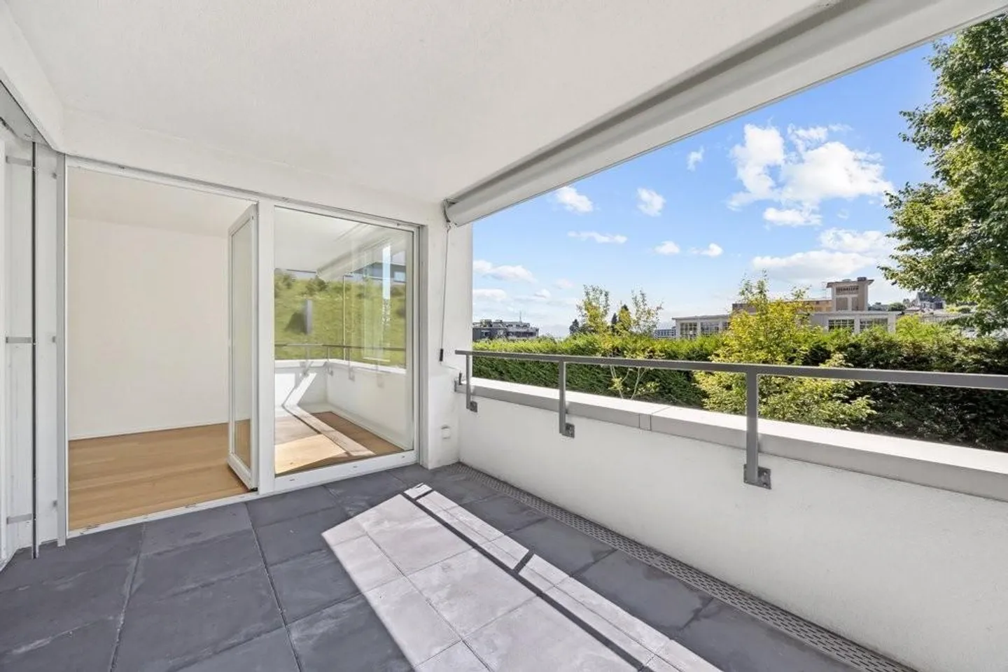 Modernes Apartment am Zürichsee - Foto 9 von 10