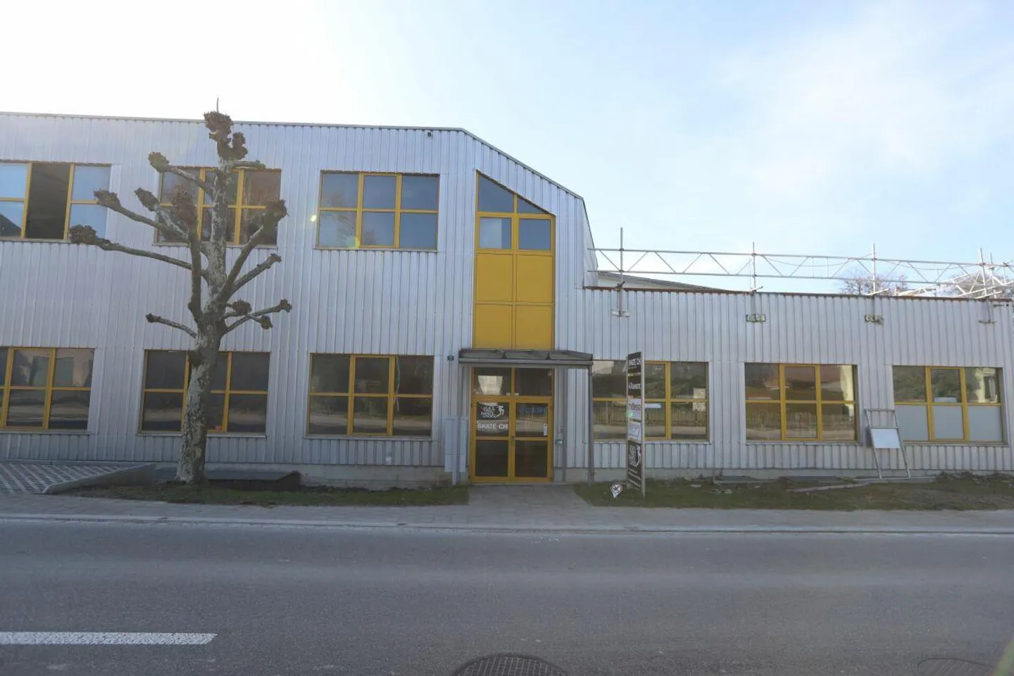 Espace commercial / Espace de stockage à Aadorf - Photo 11 sur 13