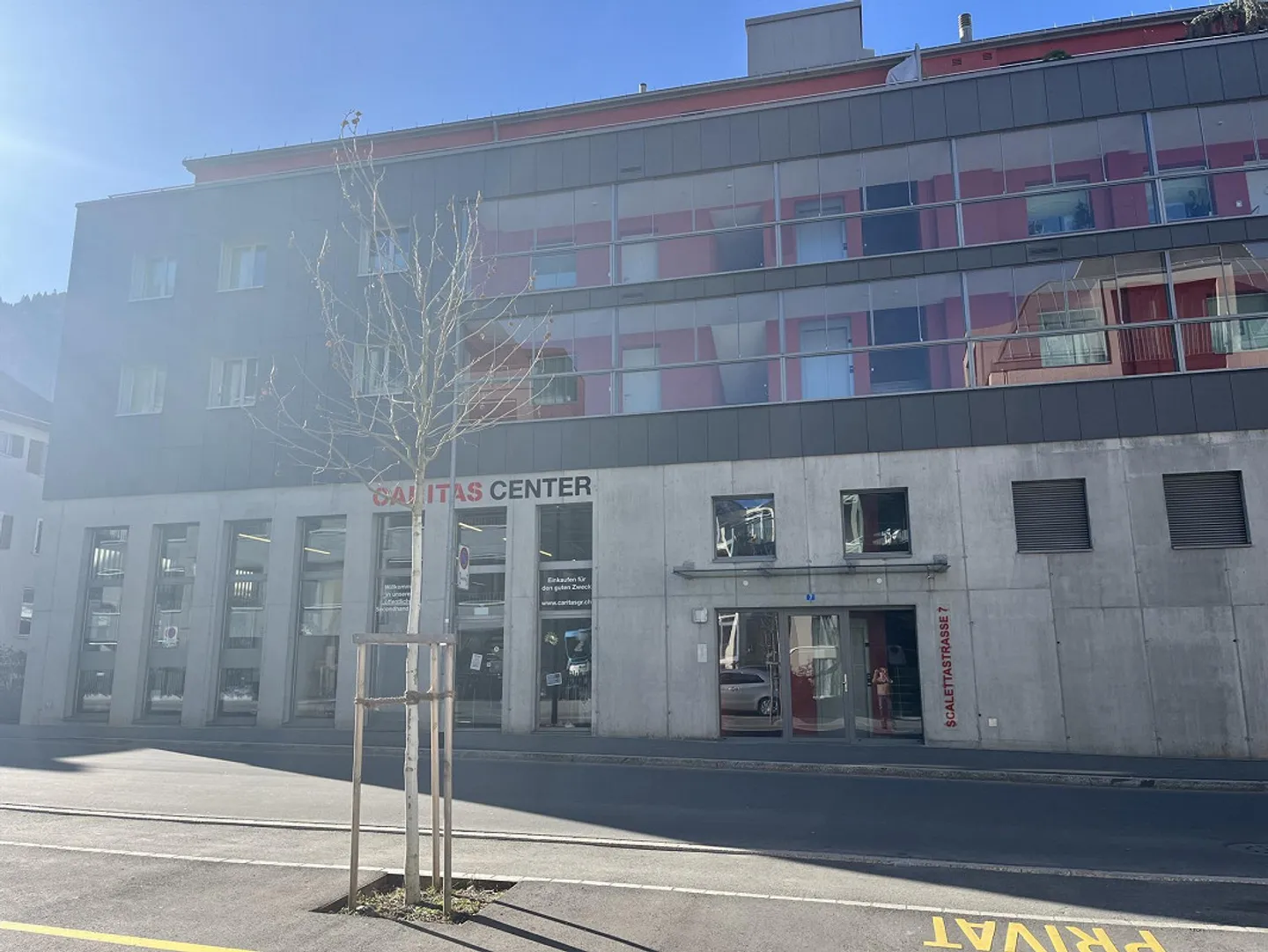Parkplatz Nähe Bahnhof Chur - Foto 2 von 8