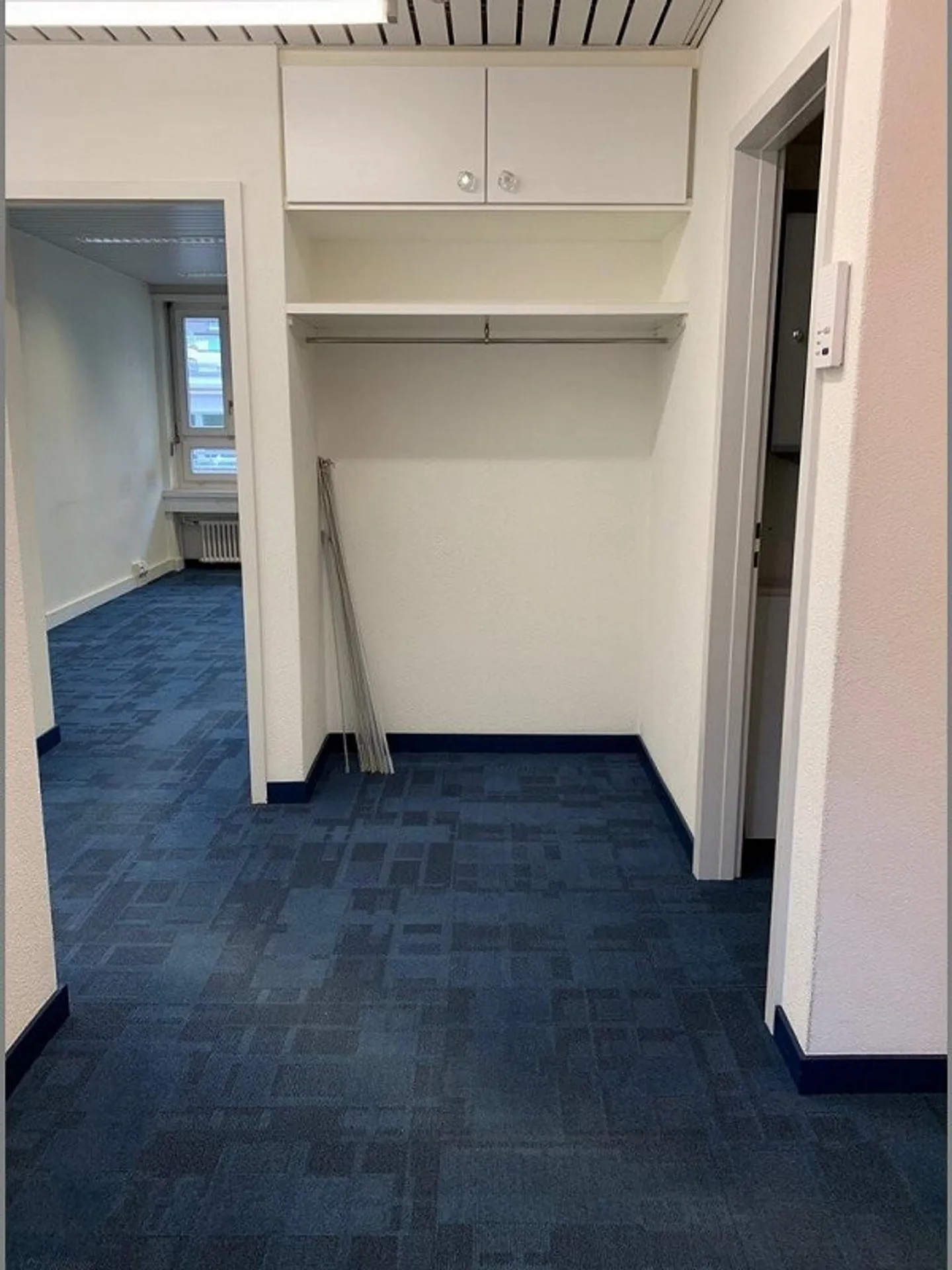 Office space in a prime location sought? - Photo 4 of 11