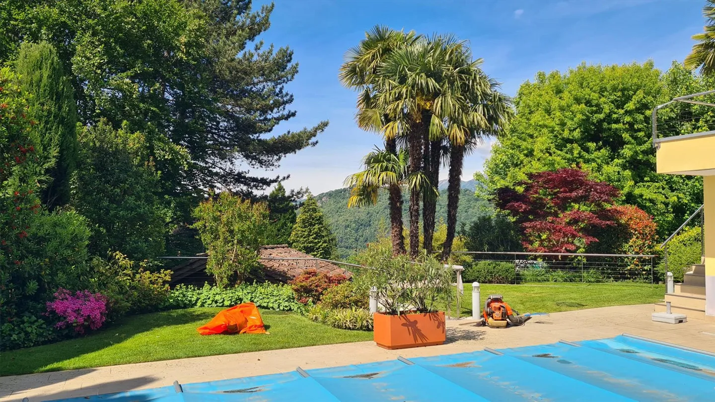Villa Elegante con Parco Privato - Foto 5 di 23