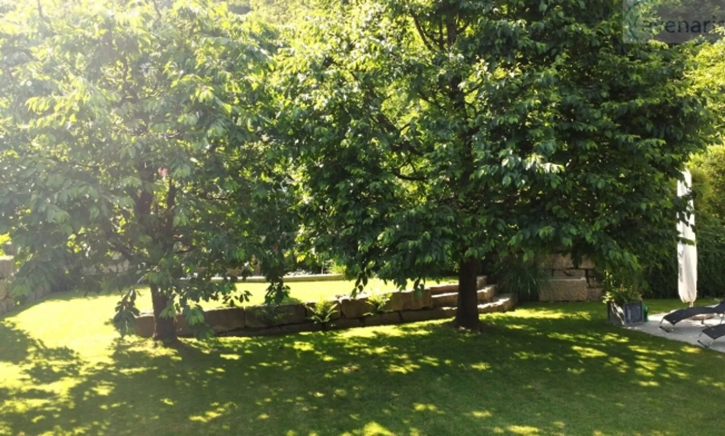 «Doppeleinfamilienhaus mit grossem Gartenparadies nahe am Waldrand» - Foto 4 von 18