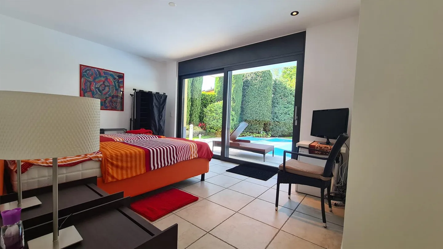 Villa Elegante con Parco Privato - Foto 15 di 23