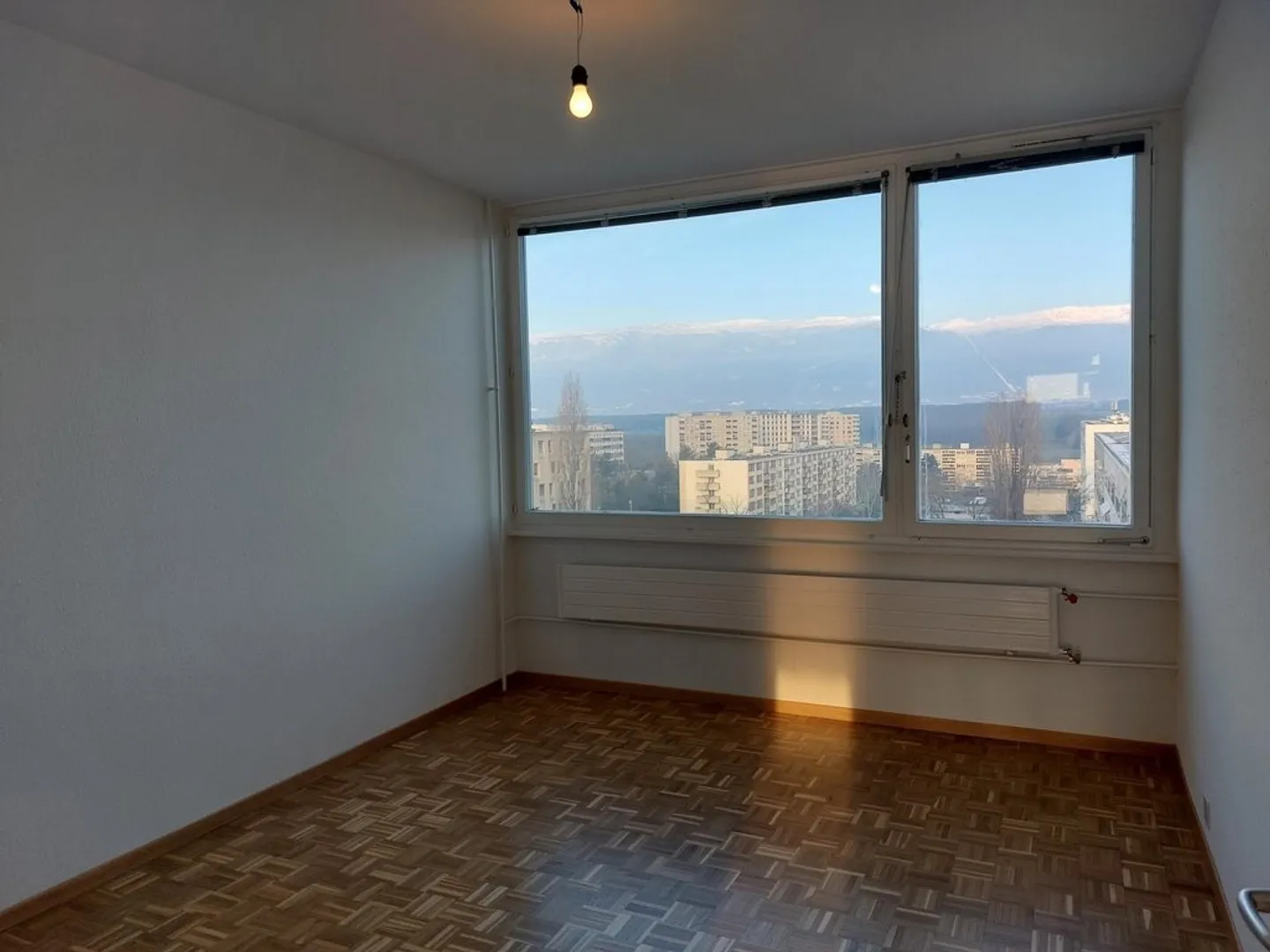 Helles Apartment nahe Forum Meyrin - Foto 7 von 9