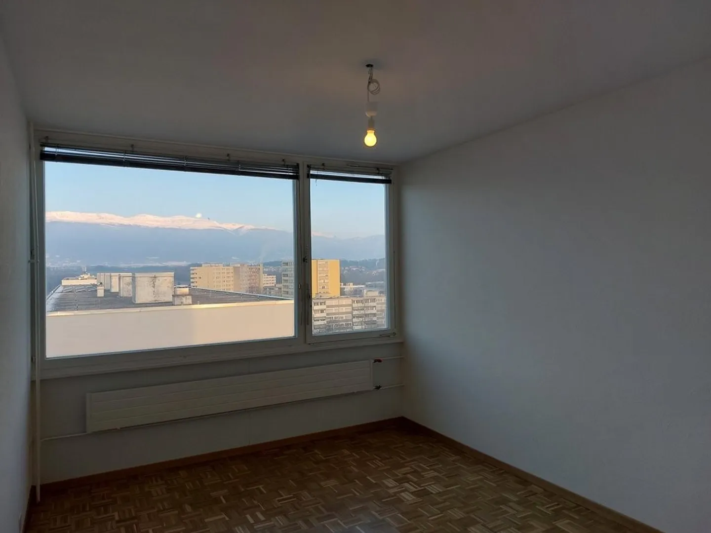 Helles Apartment nahe Forum Meyrin - Foto 9 von 9