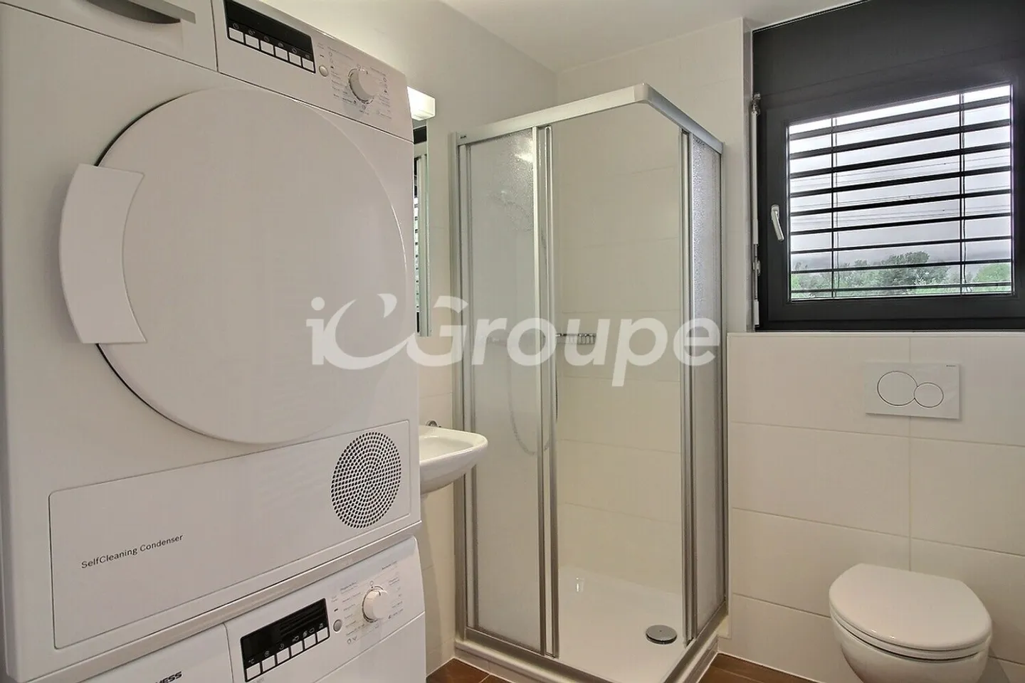 Appartamento in affitto - Foto 7 di 9