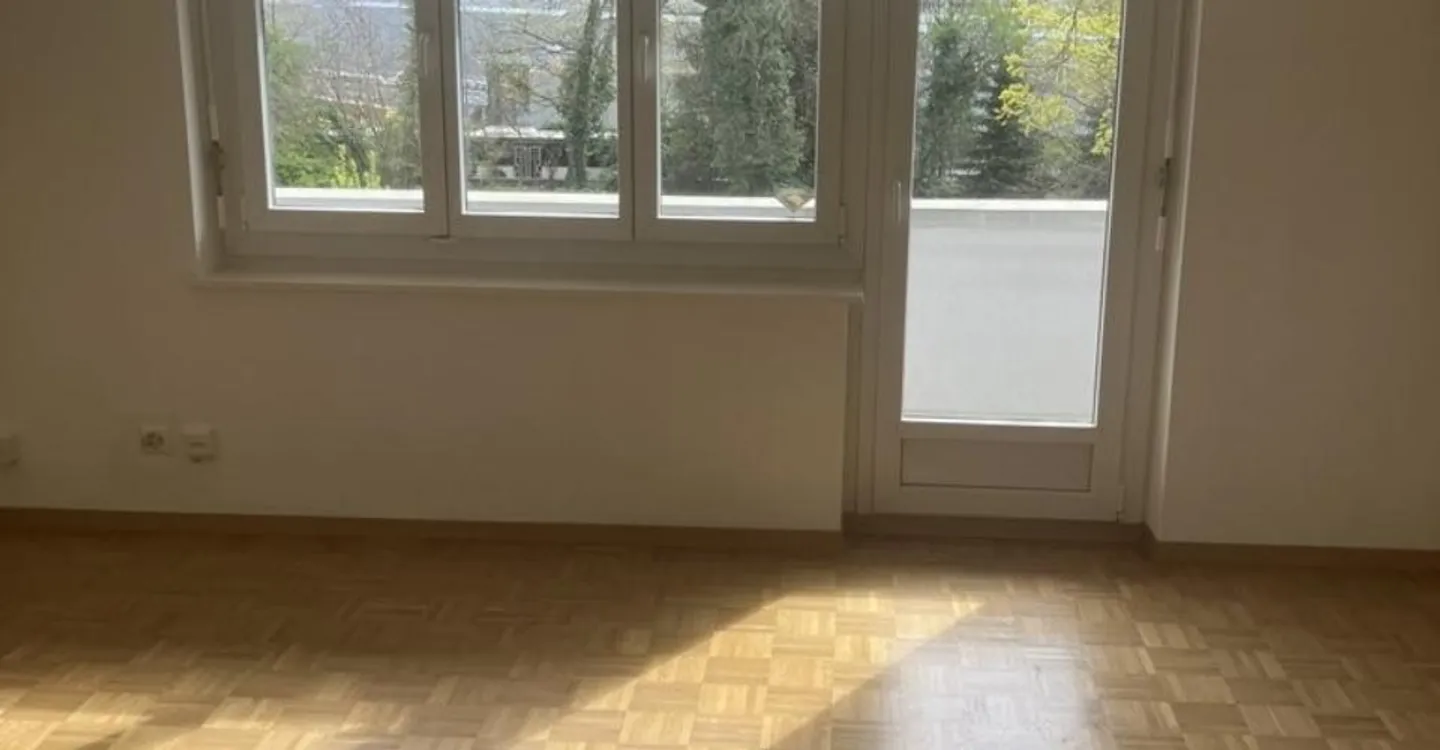 Beautiful apartment - Photo 3 of 7