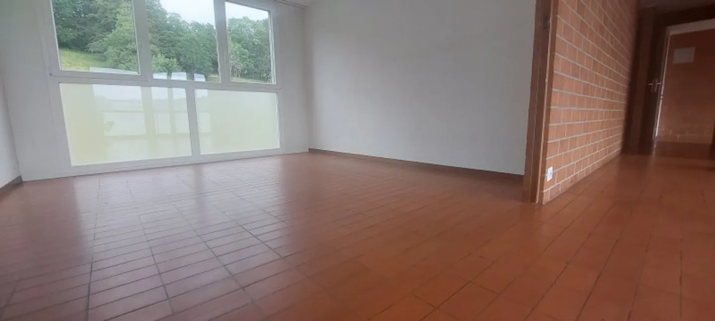 5-room apartment - Photo 3 of 9