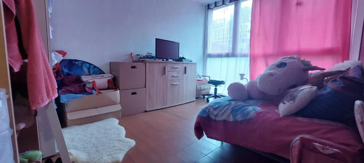 5-room apartment - Photo 5 of 9