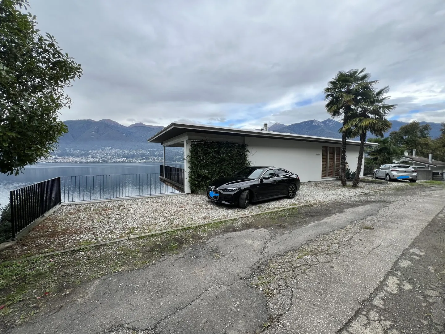 Schönes 5,5-Zimmer-Einfamilienhaus mit Terrasse, Garten und schönem Seeblick - Foto 18 von 20