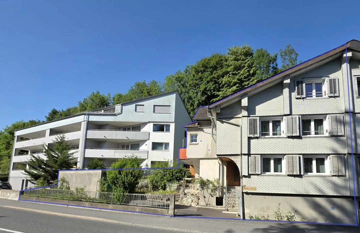 Einfamilienhaus in zentraler Lage - Foto 2 von 19