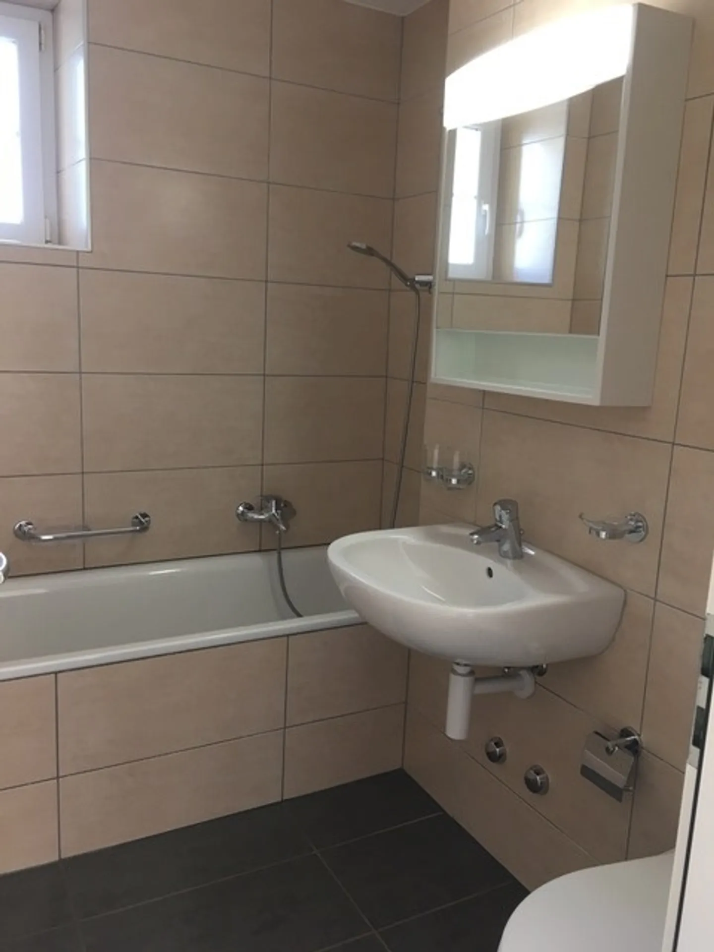 Appartement 4 pièces - Photo 4 sur 7