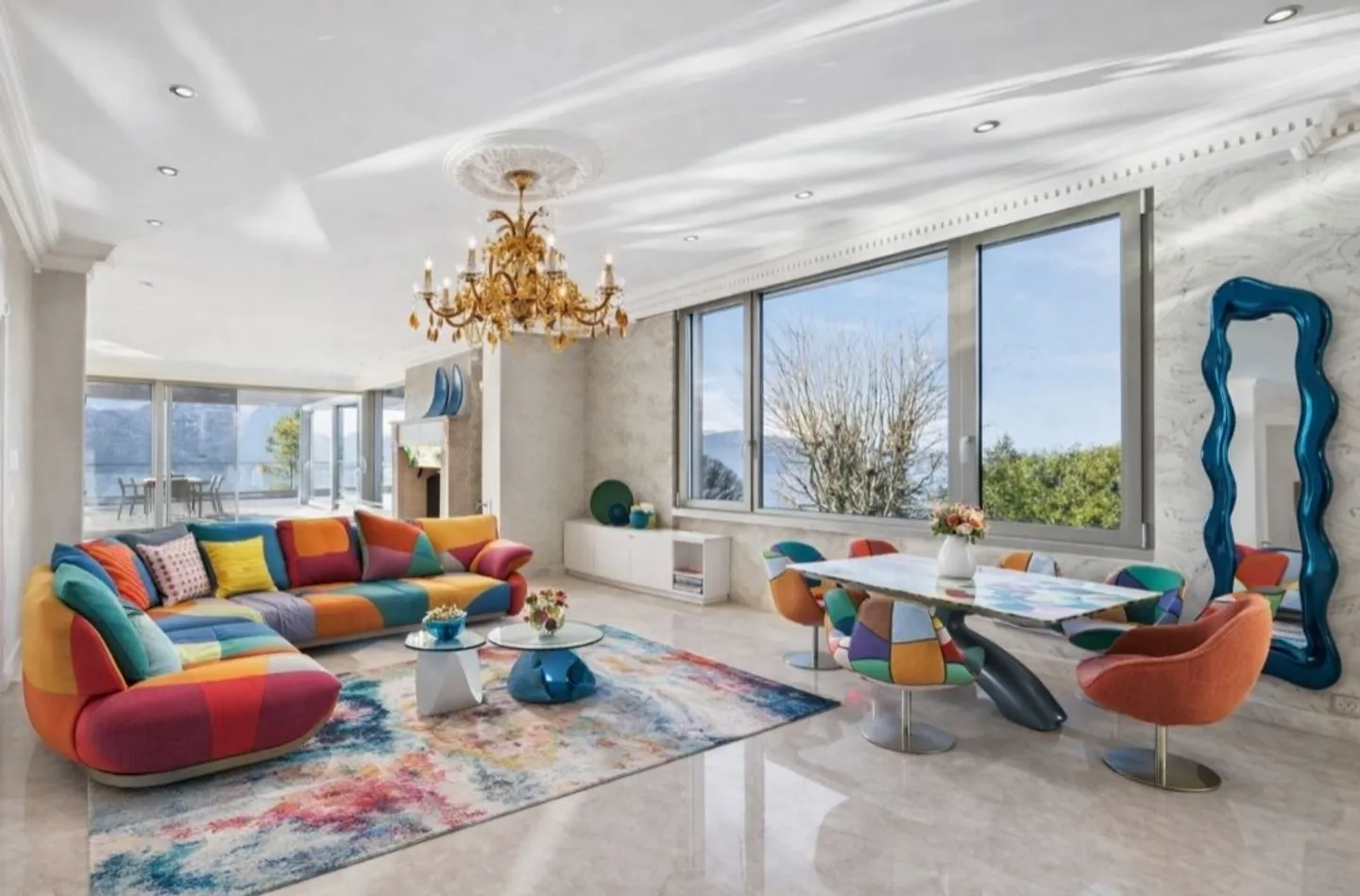 Proprietà Unica con vista panoramica, esclusiva di Sotheby's! - Foto 6 di 13