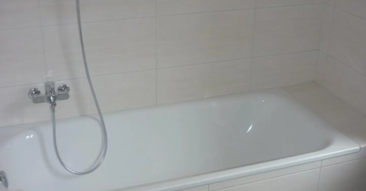 Appartement Charmant avec Ascenseur - Photo 3 sur 7