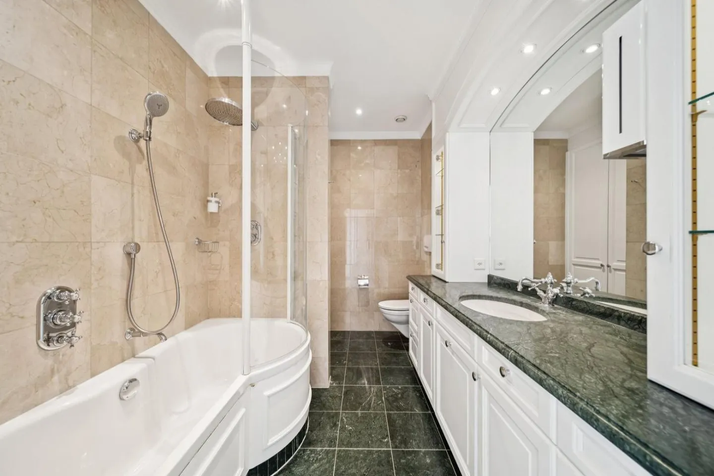 Proprietà Unica con vista panoramica, esclusiva di Sotheby's! - Foto 13 di 13