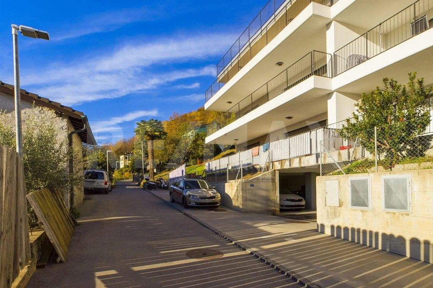 NEGGIO (PRÈS DE VERNATE) : Appartement de jardin lumineux et moderne avec une belle vue - Photo 1 sur 11