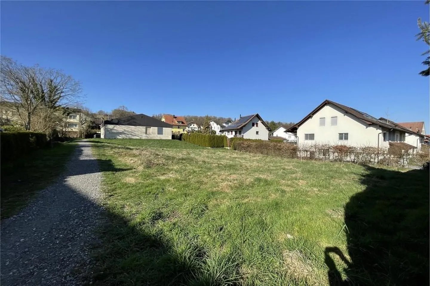 Building land with building permit for a multi-family house with 6 residential units - Photo 5 of 8