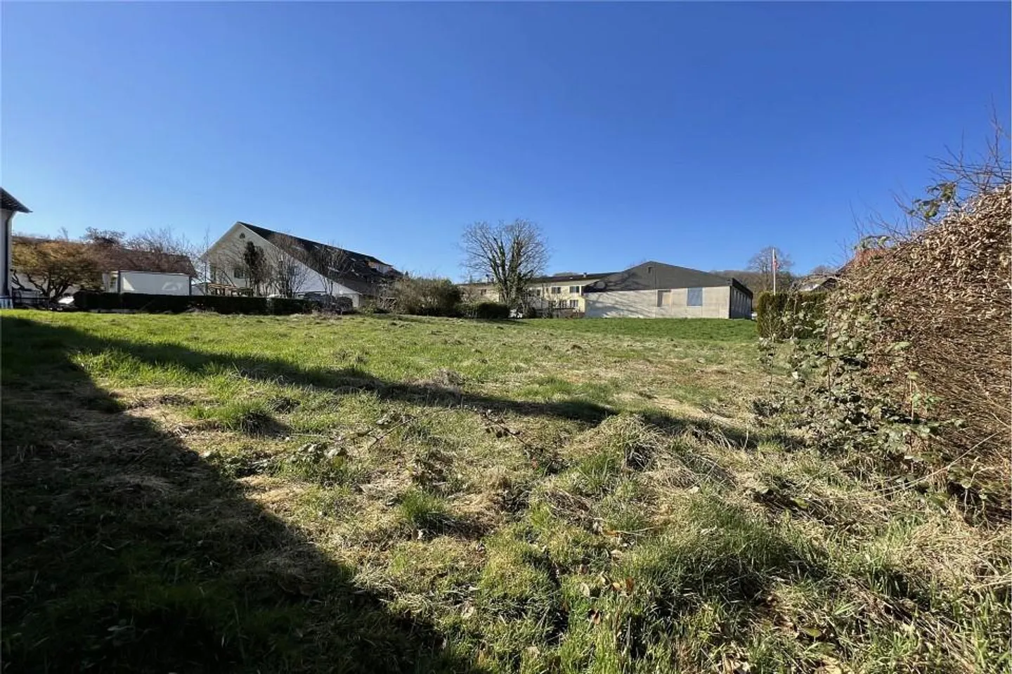 Building land with building permit for a multi-family house with 6 residential units - Photo 6 of 8