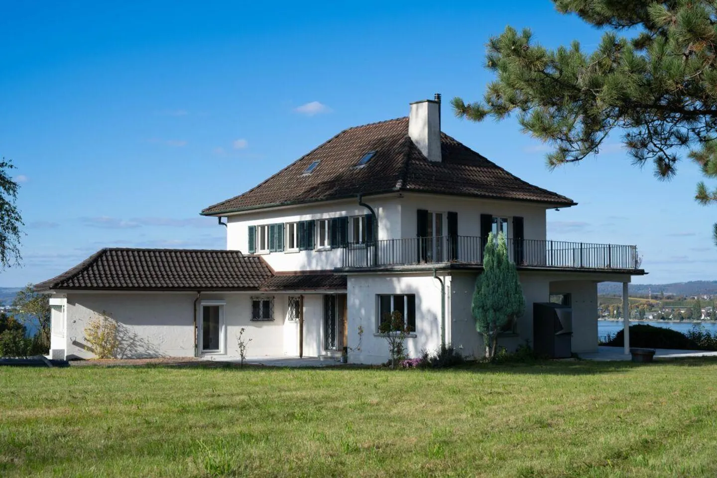 Majestätisches Haus mit Seeblick - Foto 16 von 17