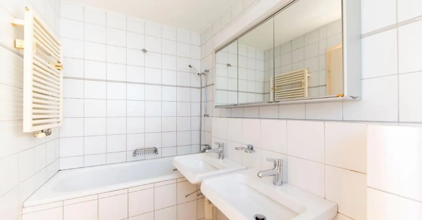 Charmante Wohnung in Glarus - Foto 4 von 9