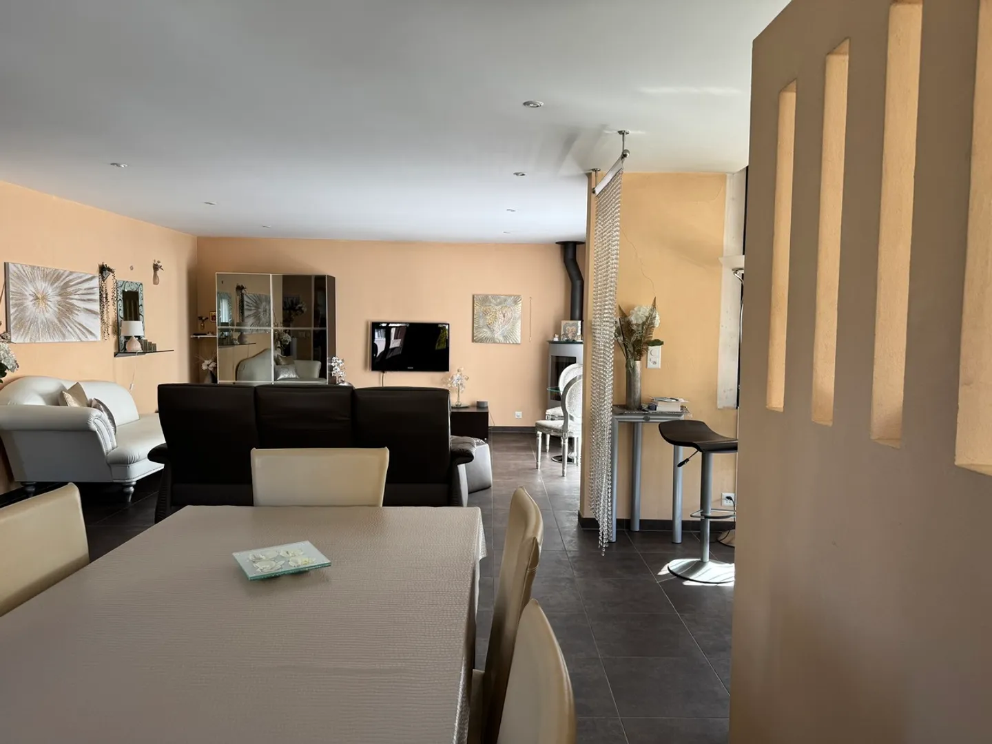 Le Landeron: Wunderschöne Maisonette-Wohnung für diesen Sommer verfügbar - Foto 7 von 15