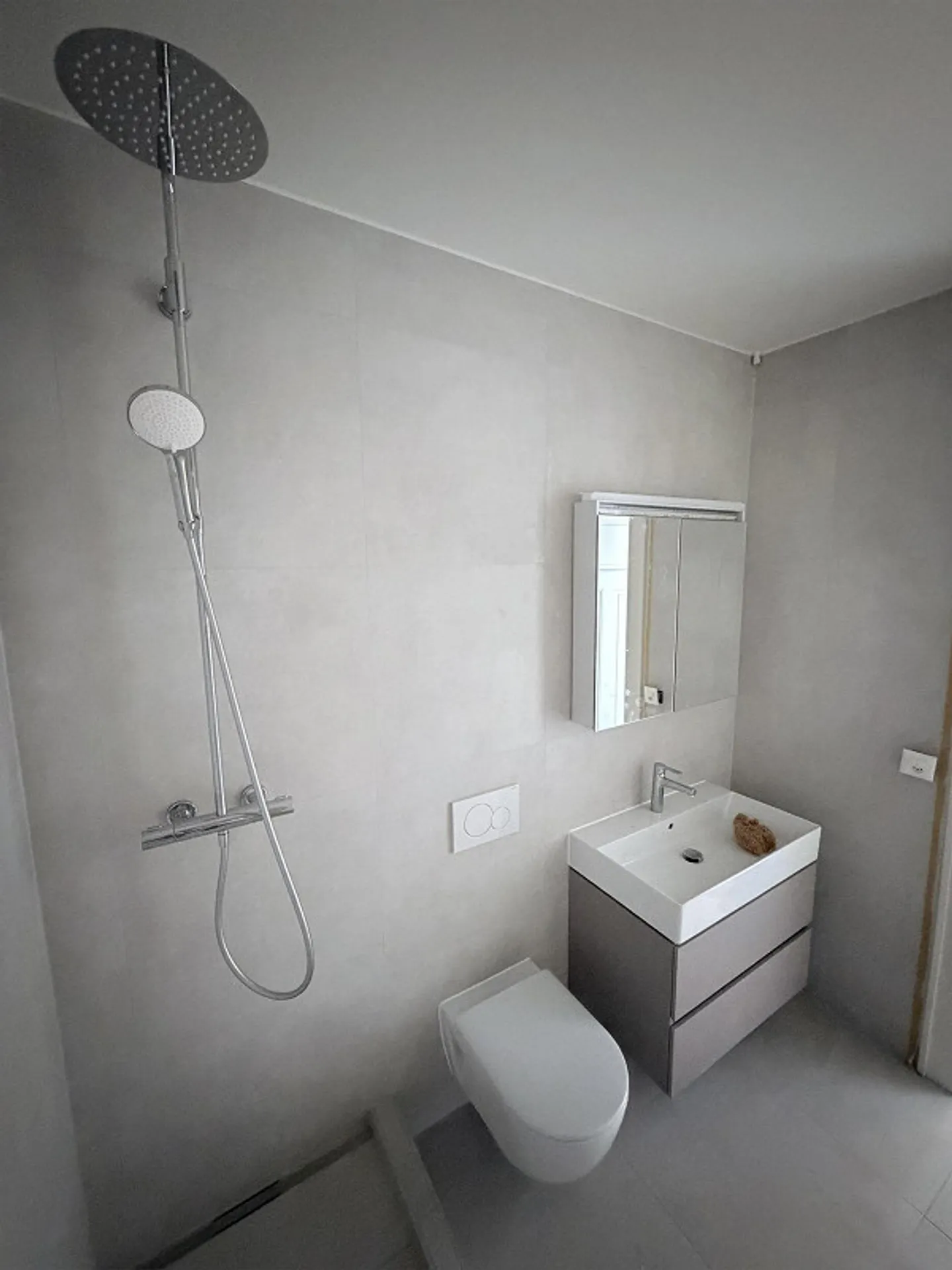 Città vecchia: Incantevole appartamento appena ristrutturato - Foto 2 di 9