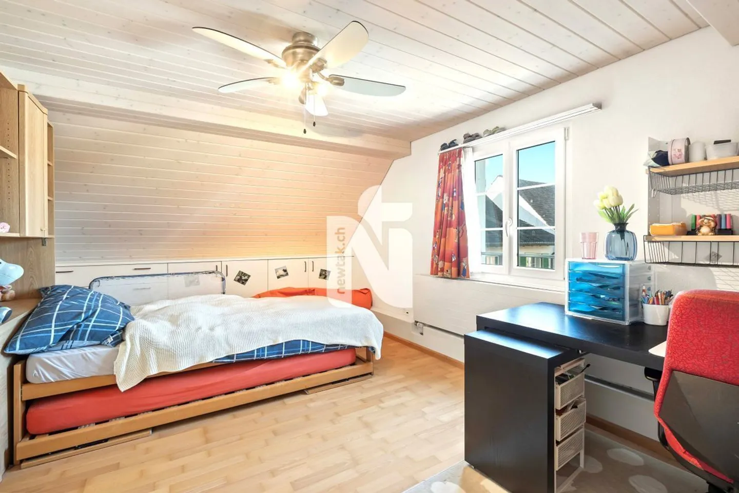 Zentral gelegenes, freistehendes Einfamilienhaus in gefragter Wohnlage - Foto 11 von 11