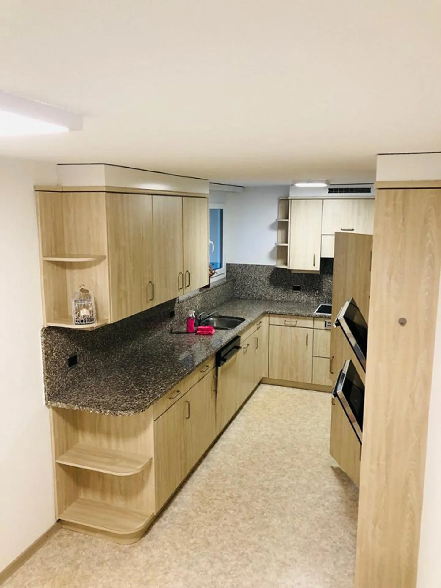 4.5 Zimmer Wohnung mit Wintergarten & grossem Aussenbereich - Foto 6 von 14