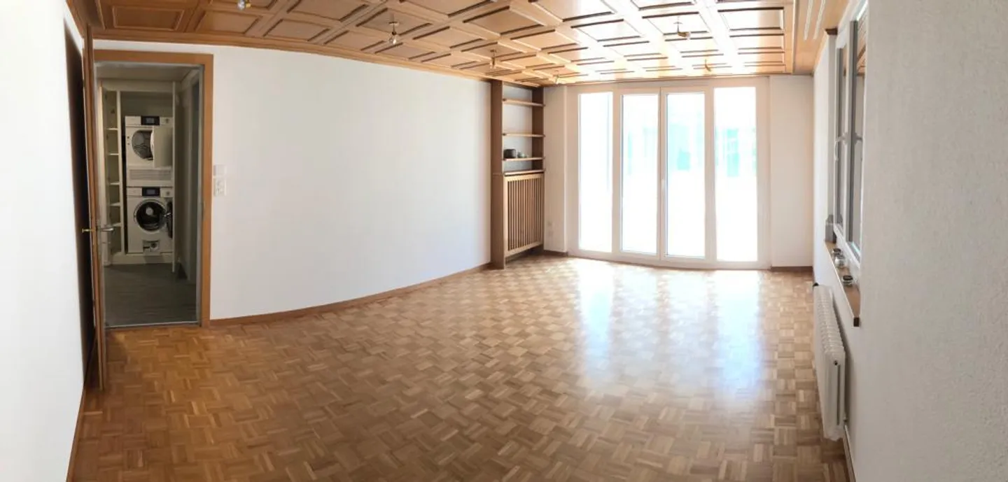 4.5 Zimmer Wohnung mit Wintergarten & grossem Aussenbereich - Foto 10 von 14