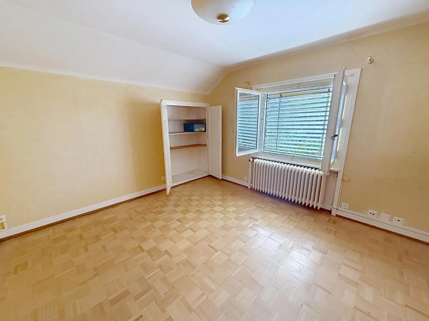 Incantevole casa unifamiliare con giardino - Foto 6 di 7