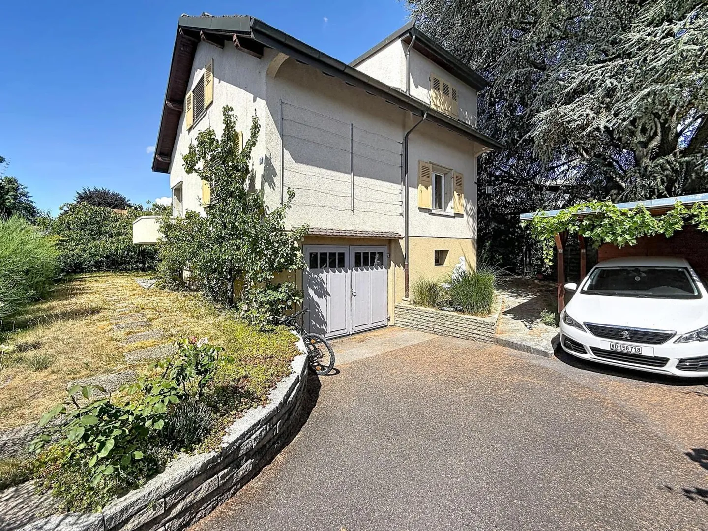 Incantevole casa unifamiliare con giardino - Foto 7 di 7