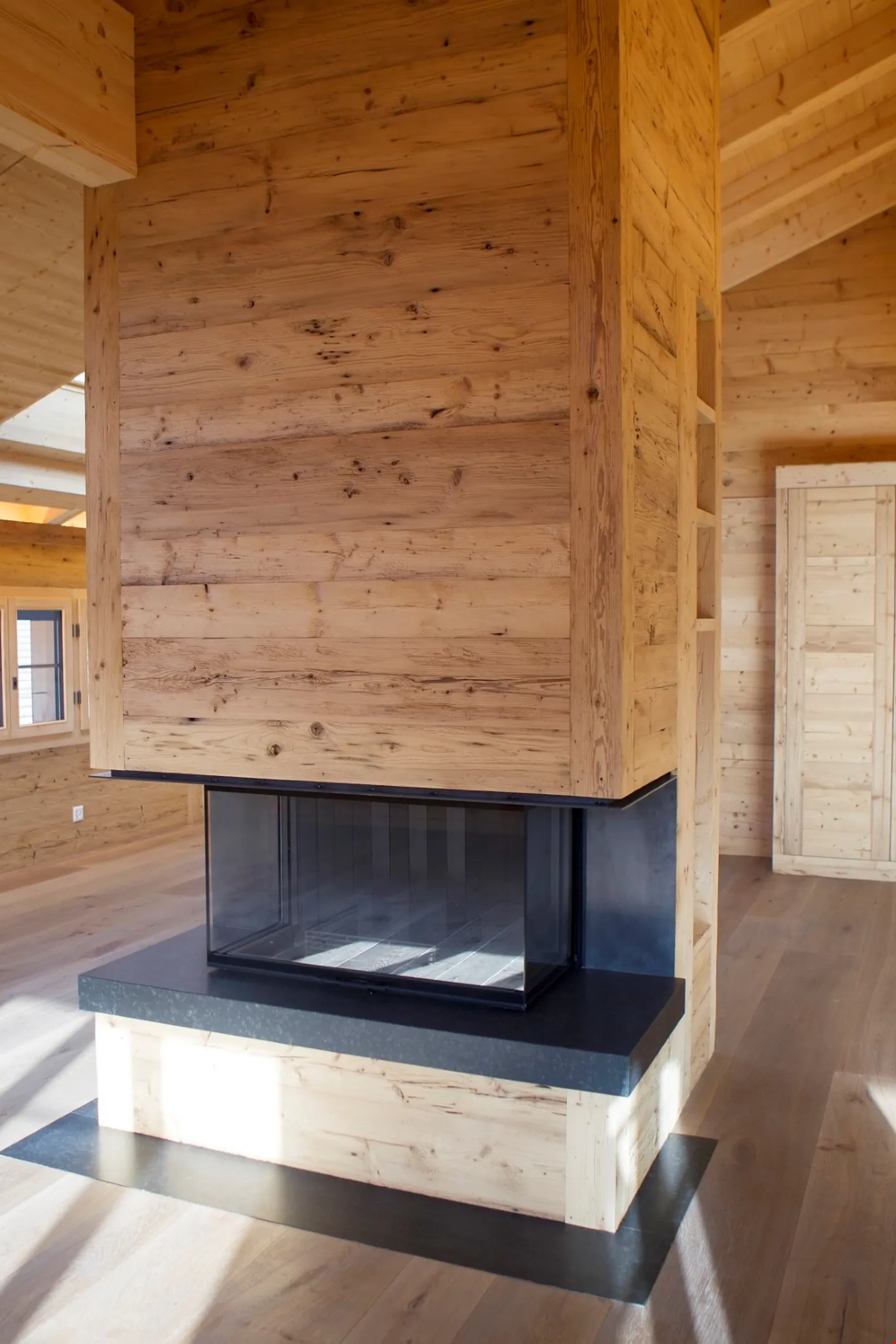 Appartamento al piano terra di alta qualità con la migliore vista - Foto 2 di 5