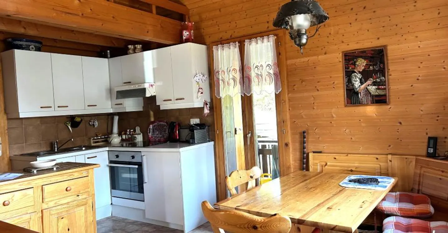 Adorable chalet in Saint-Cergue - Photo 7 of 9