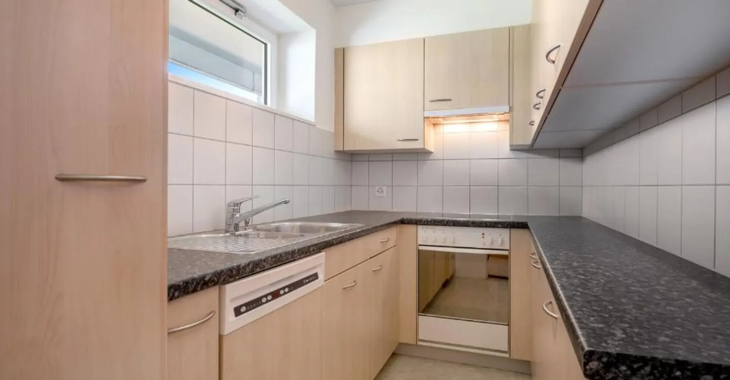Penthouse apartment with large terrace - limited until 30.09.2027! - Photo 7 of 11