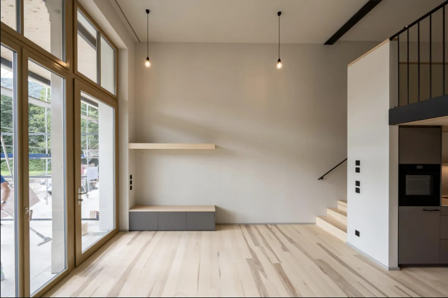 Loft avec de Vraies Hautes Pièces - Photo 4 sur 11