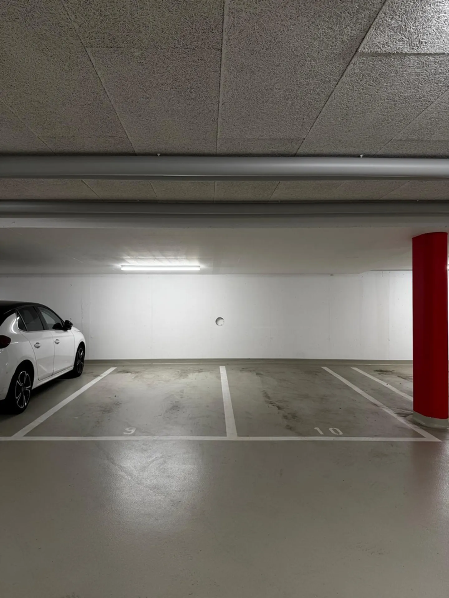 Underground parking space near Sargans train station! - Photo 2 of 2