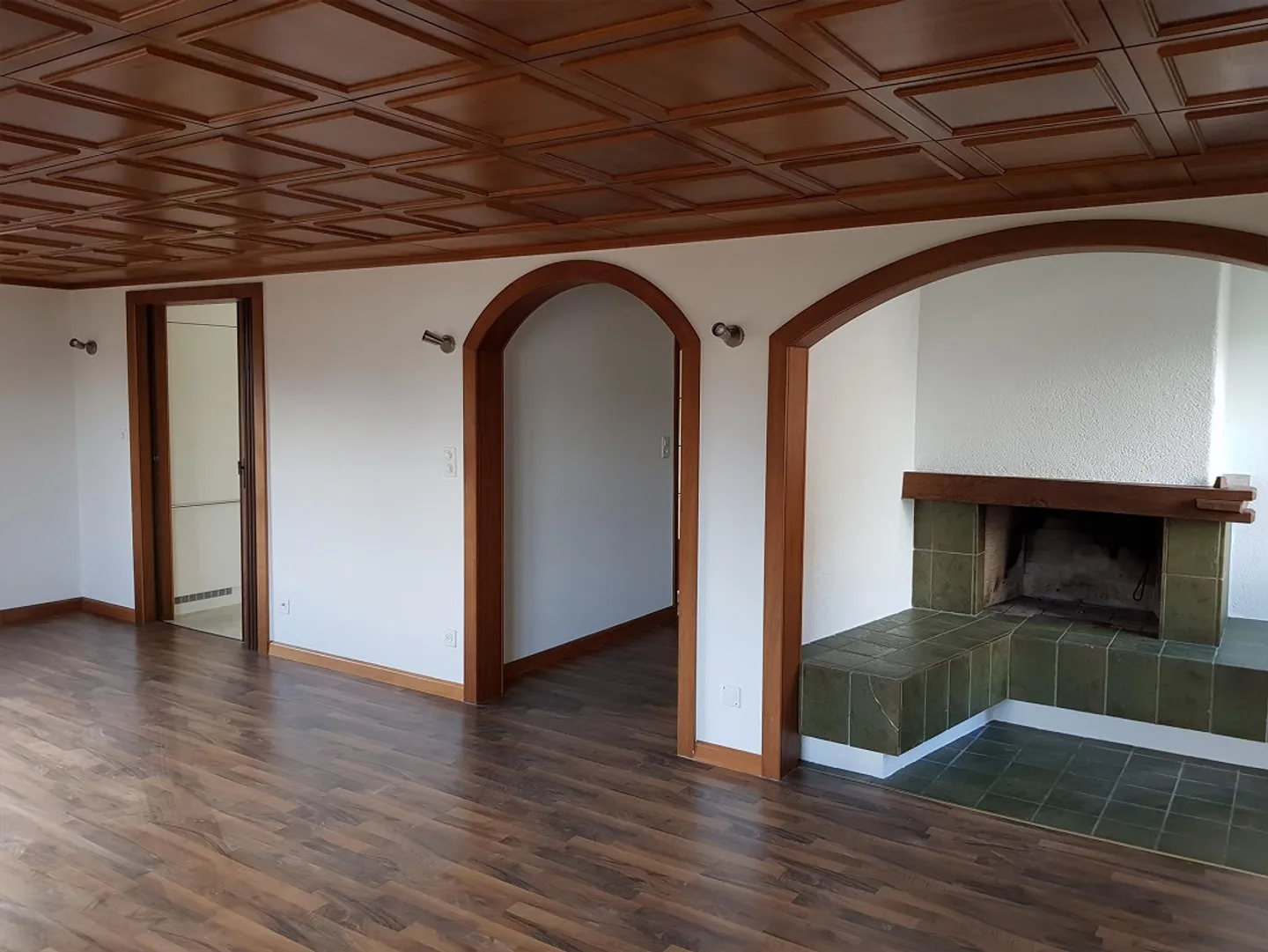 Sezione di casa di 4,5 stanze con grande giardino e garage - Foto 2 di 15