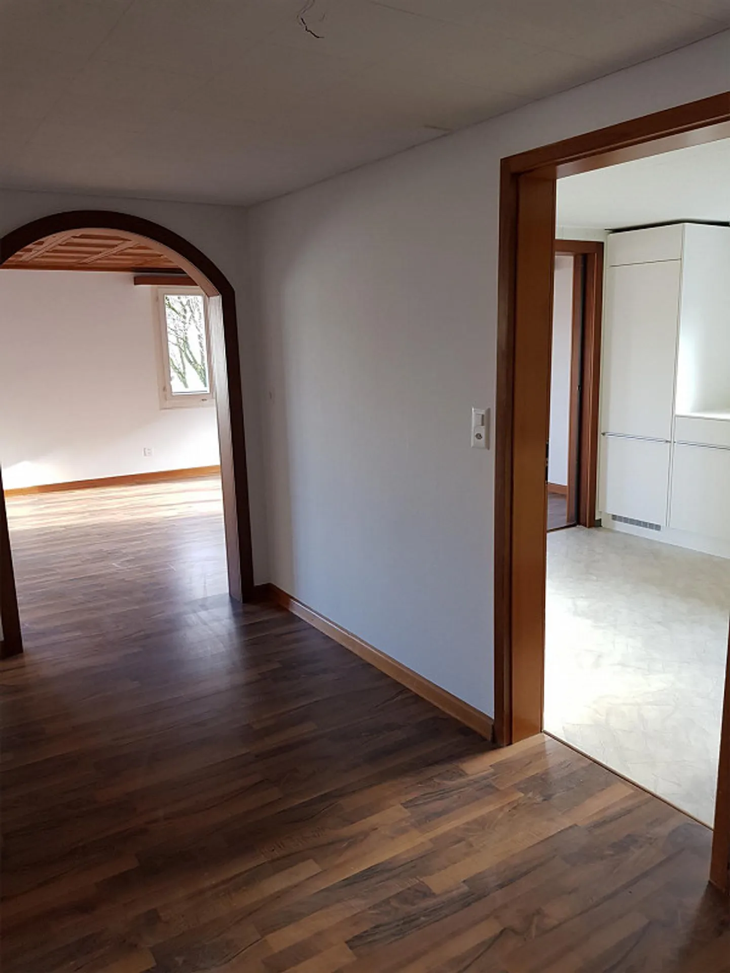 Sezione di casa di 4,5 stanze con grande giardino e garage - Foto 5 di 15