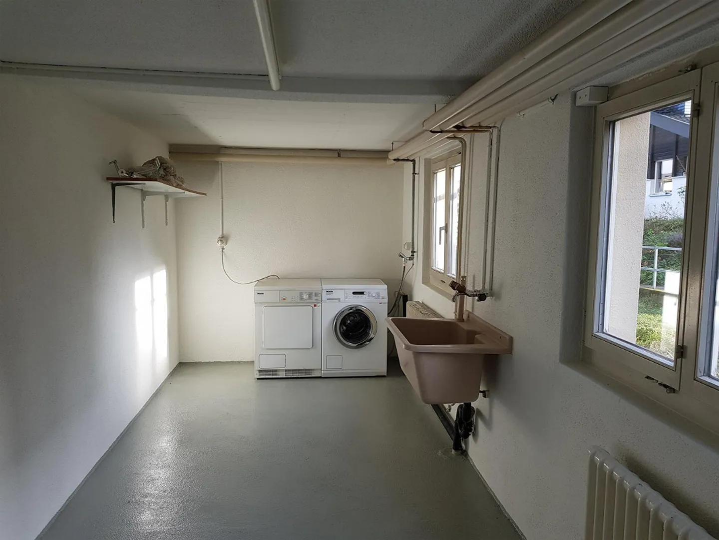 Sezione di casa di 4,5 stanze con grande giardino e garage - Foto 13 di 15