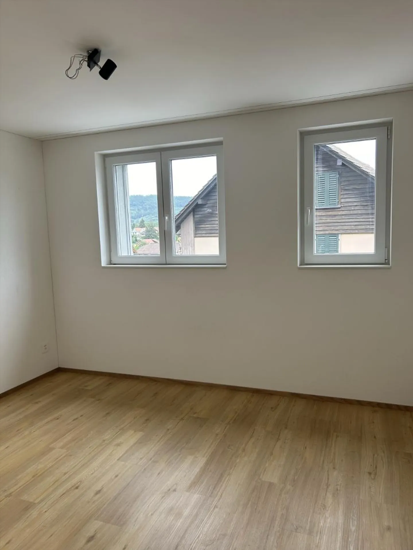 Ampio appartamento con grande terrazza - Foto 4 di 4