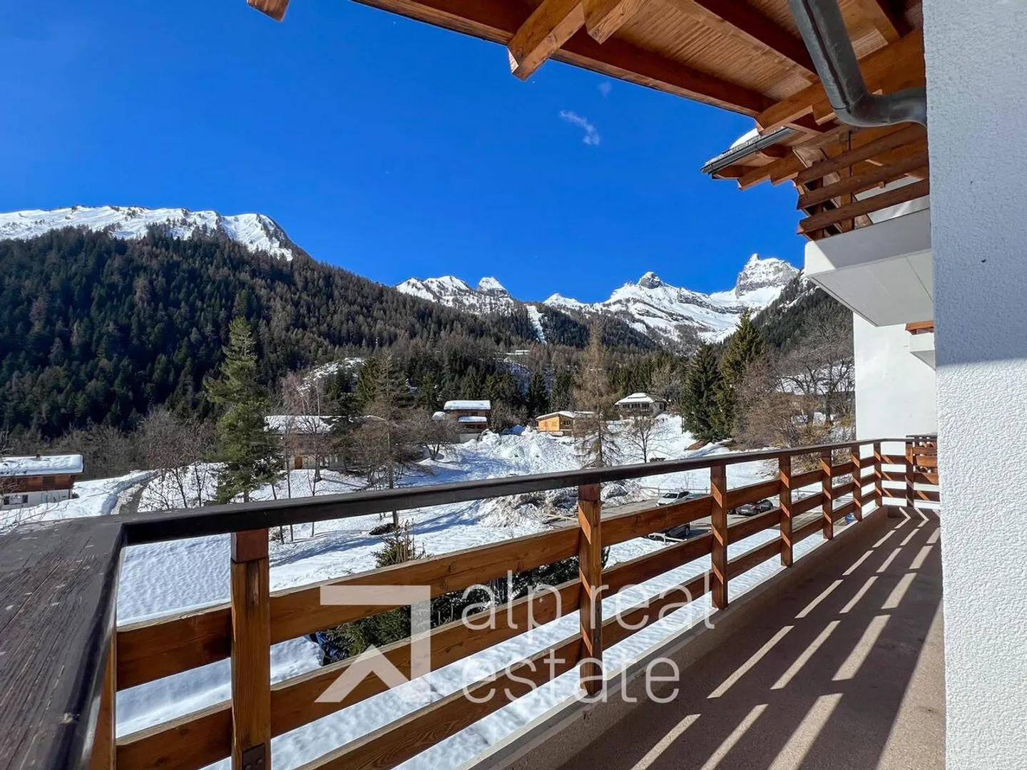 Magnificent 3.5-room apartment with a view - Photo 6 of 7