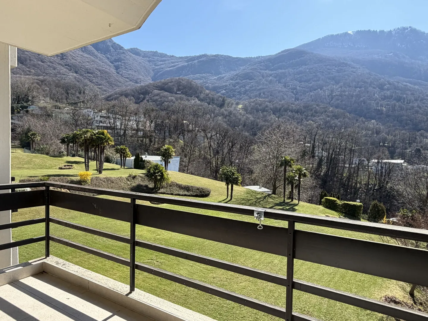 Magnifique 3.5 pièces dans le complexe résidentiel de Cadro - Photo 11 sur 11