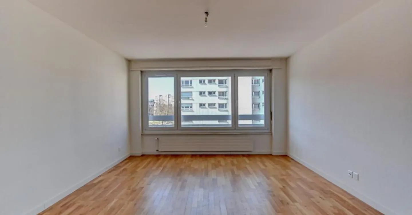 Appartement lumineux avec ascenseur - Photo 4 sur 6